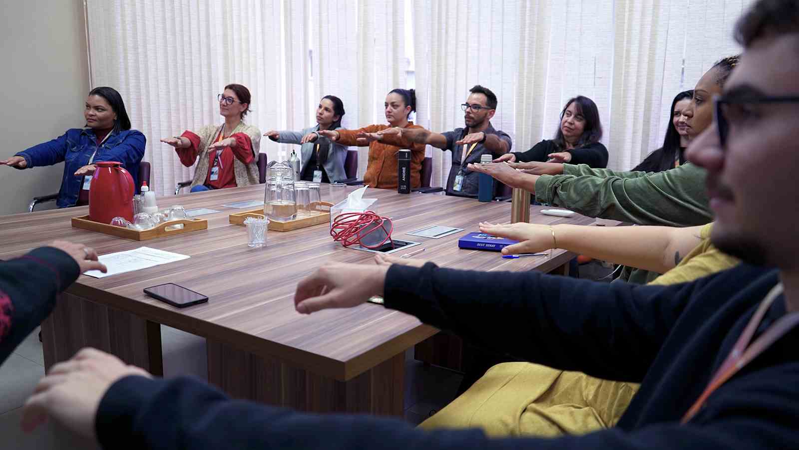 FAI UFSCar promove ações de conscientização sobre ergonomia no ambiente de trabalho