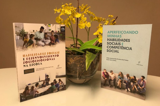 EdUFSCar: Livros autoinstrucionais abordam habilidades sociais