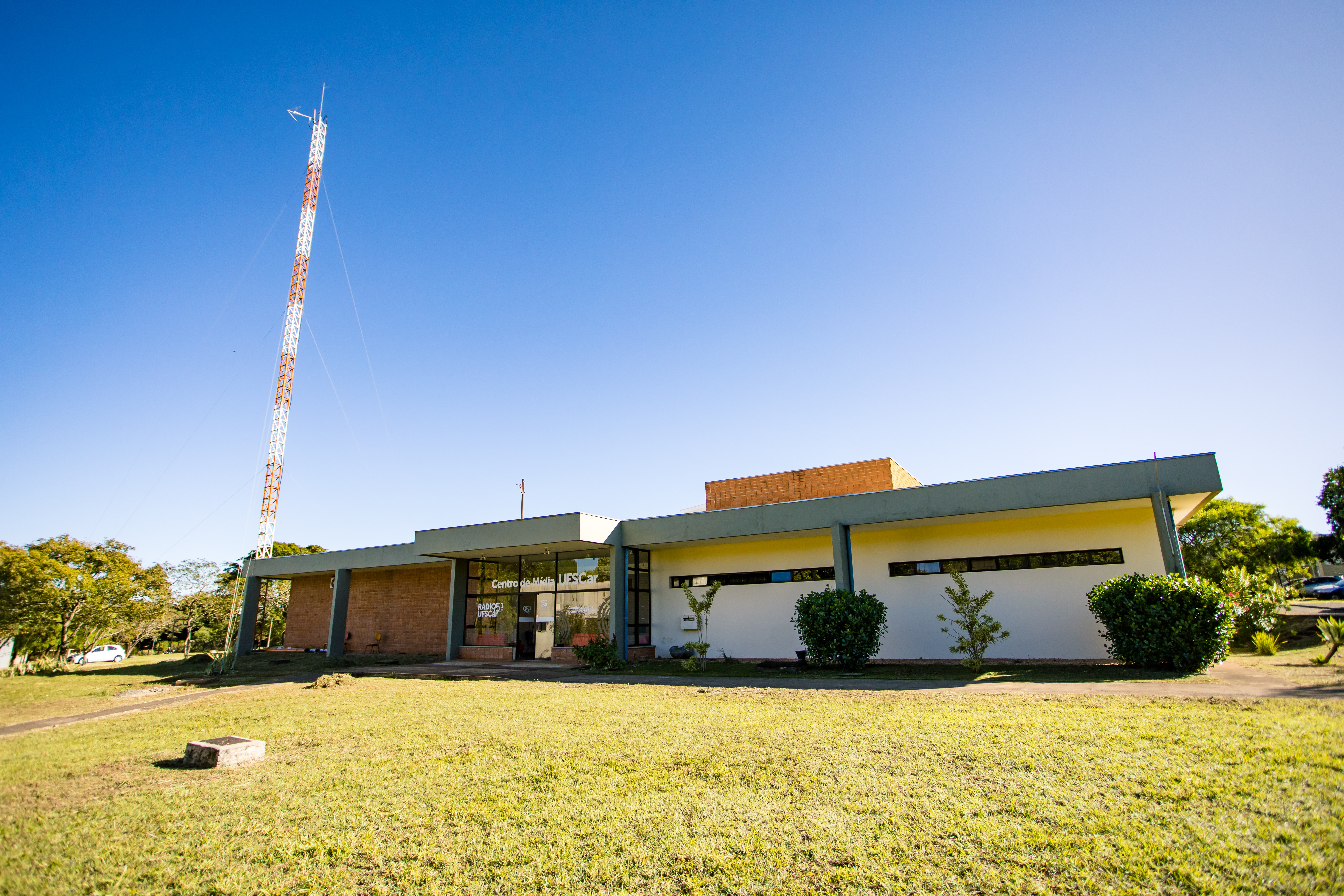 FAI divulga integrantes de Comissão Julgadora para Chamada Pública da Rádio UFSCar