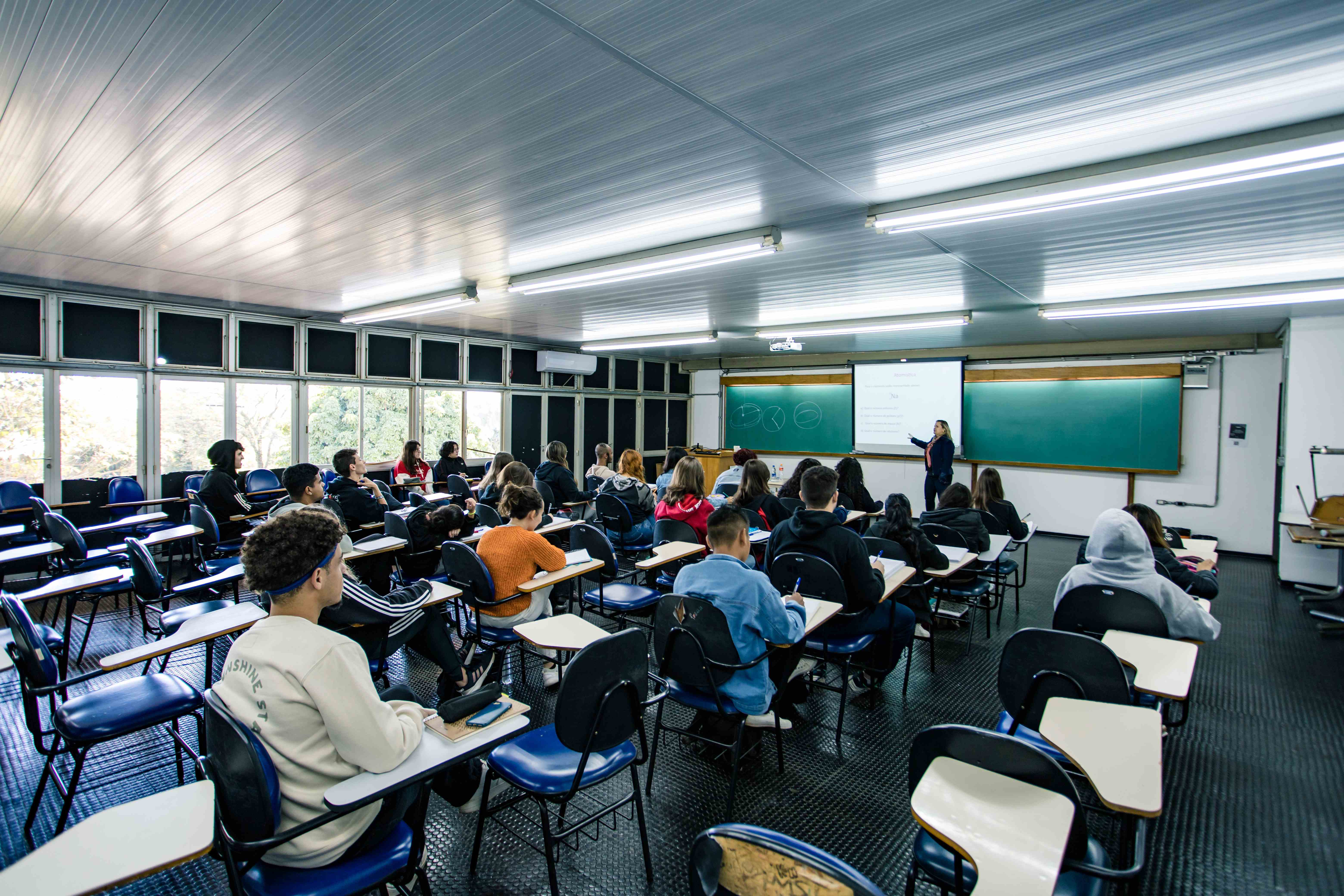 Edital 059/2026 - Cursinho pré-vestibular: prorrogadas as inscrições para seleção de bolsistas