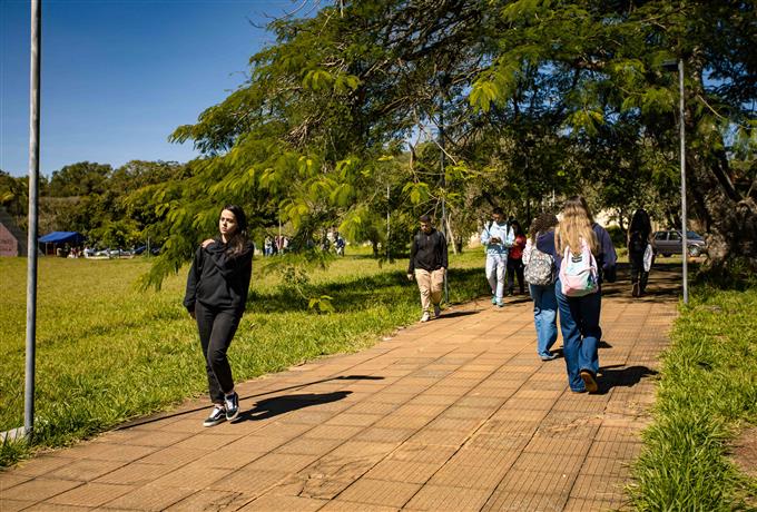 Edital 006/2026 - Cursinho pré-vestibular da UFSCar: lista de classificados para fase de entrevista