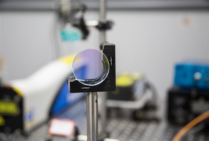 FAI seleciona bolsistas para atuar em projeto de fotônica coordenado pela Embrapa Instrumentação